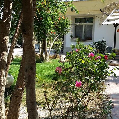 B&B La Gazza Ladra Carmiano  エクステリア 写真
