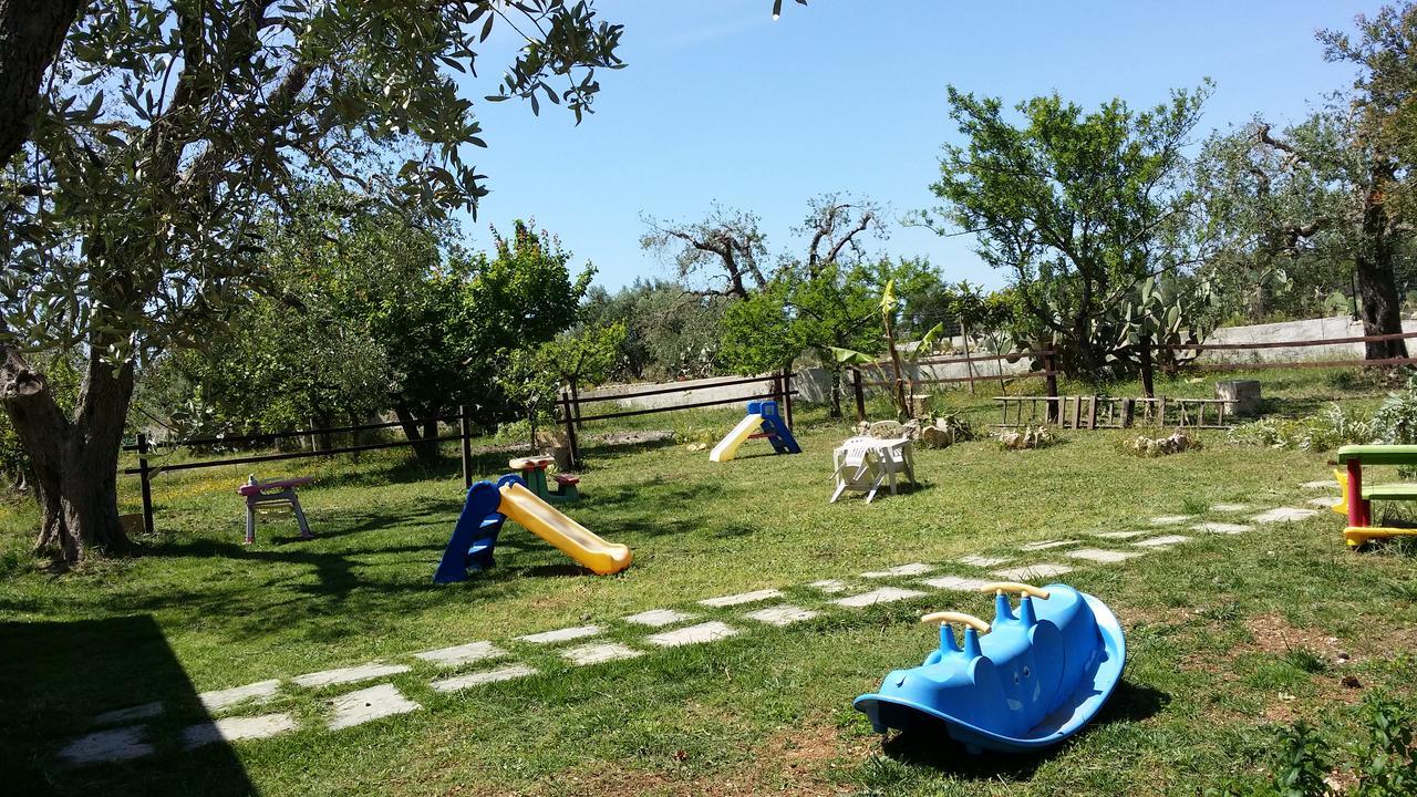 B&B La Gazza Ladra Carmiano  エクステリア 写真