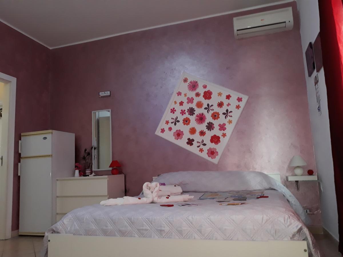 B&B La Gazza Ladra Carmiano  エクステリア 写真
